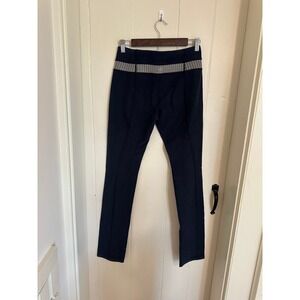 Lululemon size 6 Groove Leggings Inkwell/Black/Stripe